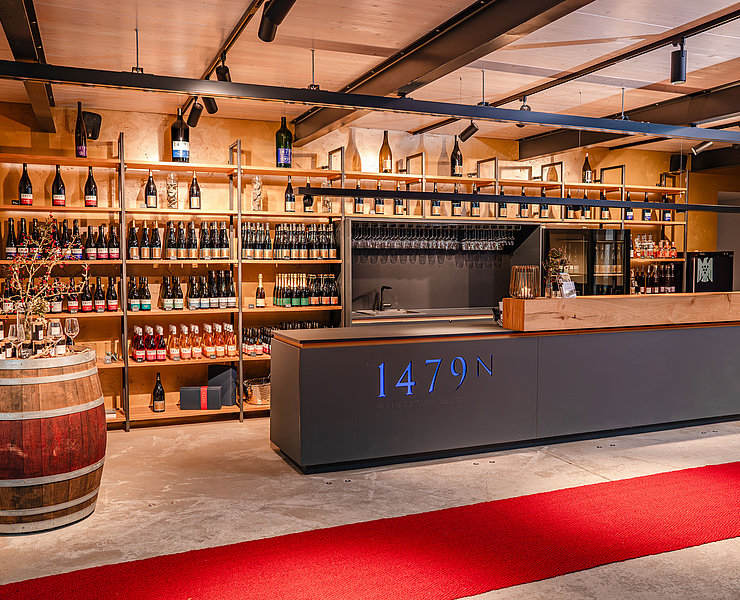 Weingut Nelles in Bad Neuenahr-Ahrweiler: Weinverkauf, Beratung, Weinstube, Vinothek und Online-Shop.